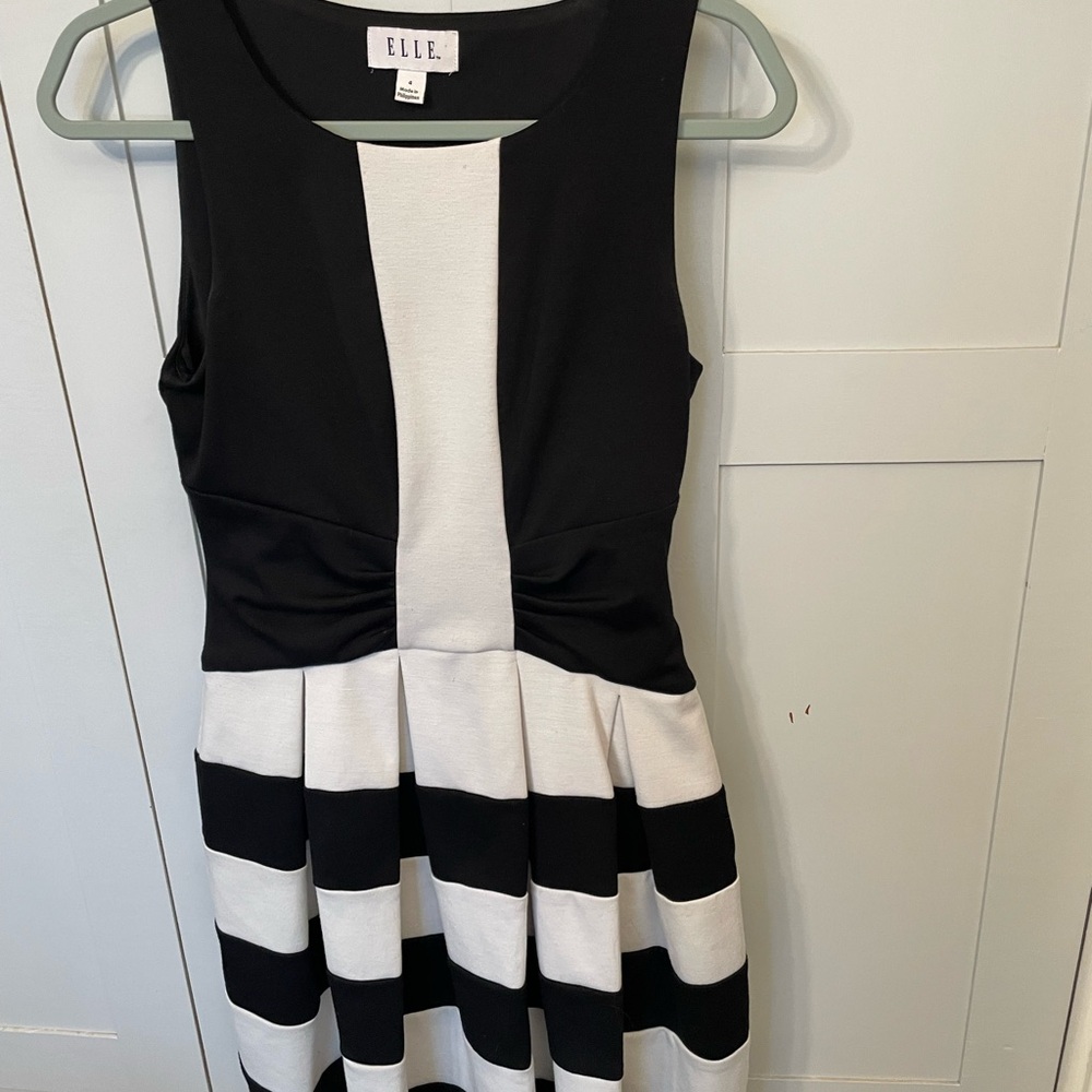 Elle Monochrome Checkered Midi Dress